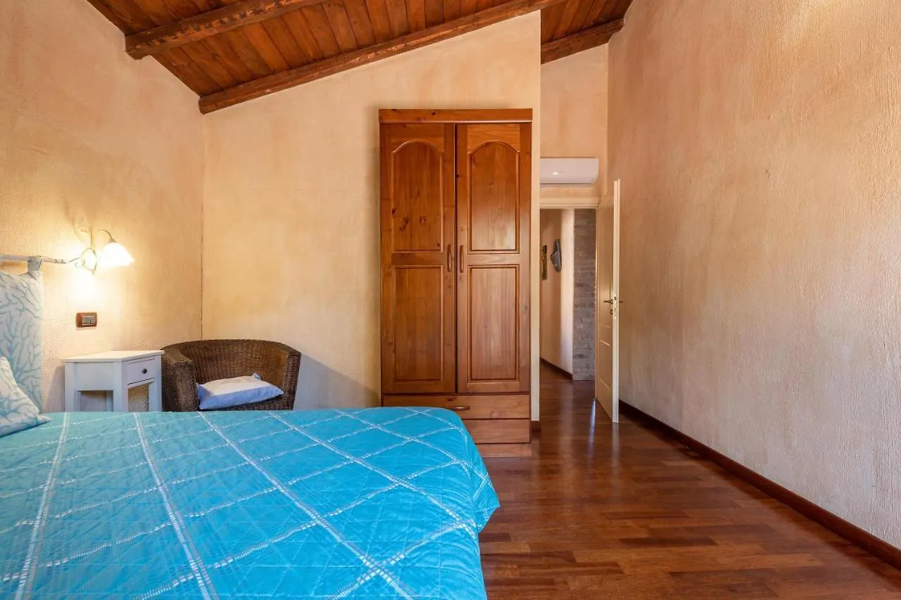 Villa Licia San Pietro 카스티아다스
